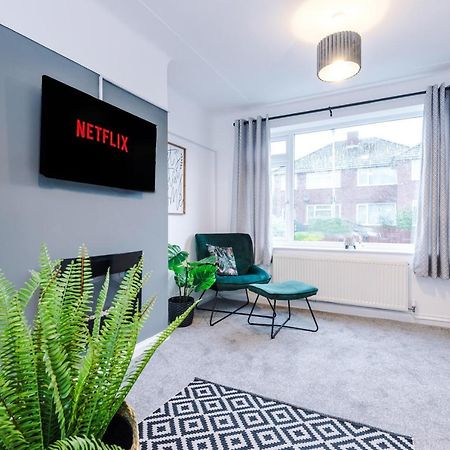 Welcoming 3 Bed Home, 10 Mins From Chester Races And Zoo Saughall Exteriér fotografie